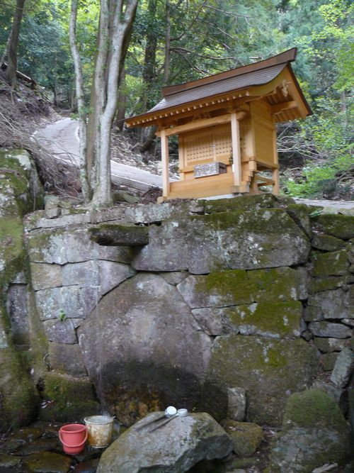 �≮�ω���