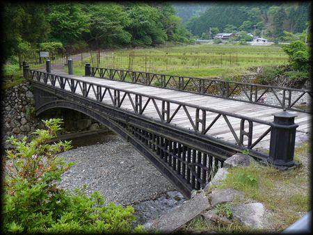神子畑鋳鉄橋