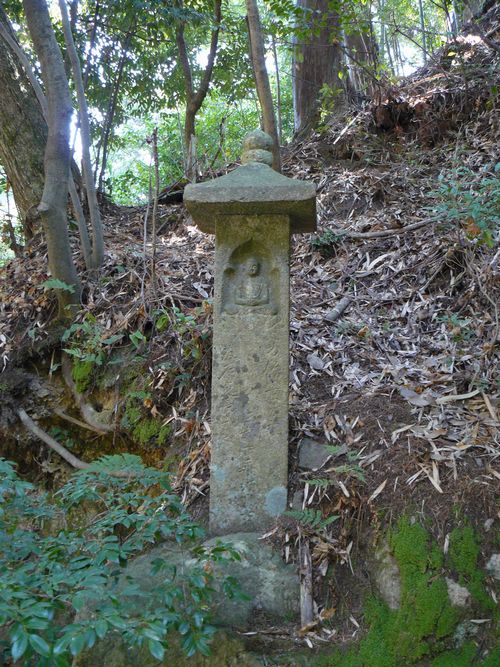 �Α��}���k