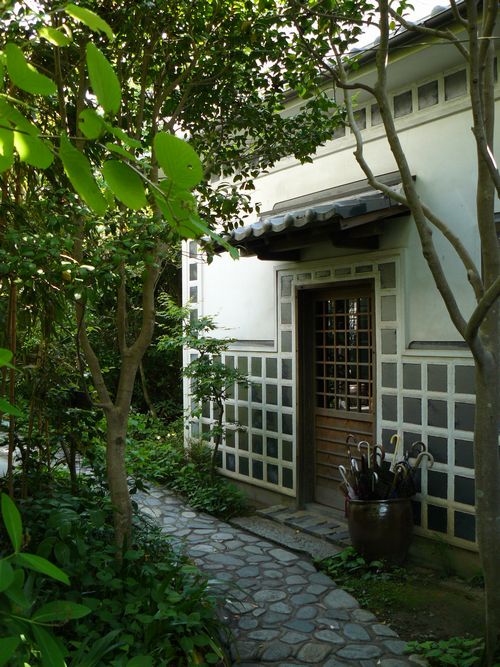 ���{�ߋ����