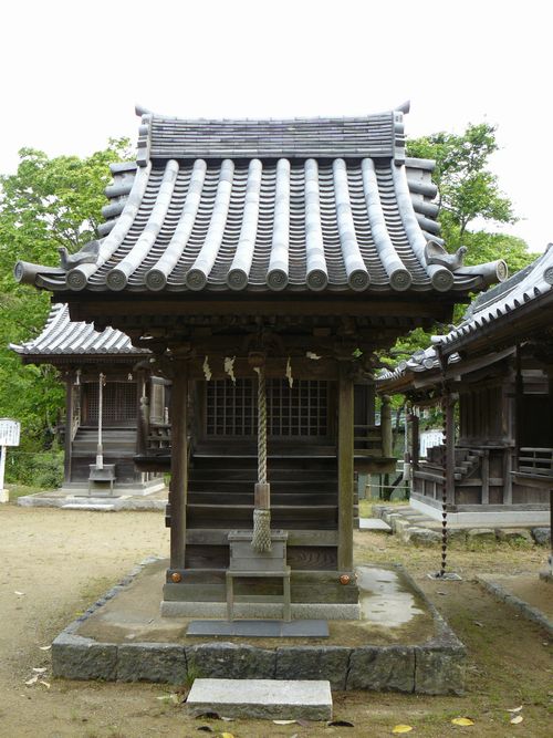 �A���_��