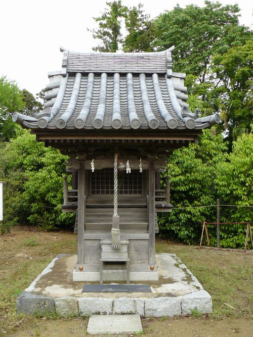 �A���_��