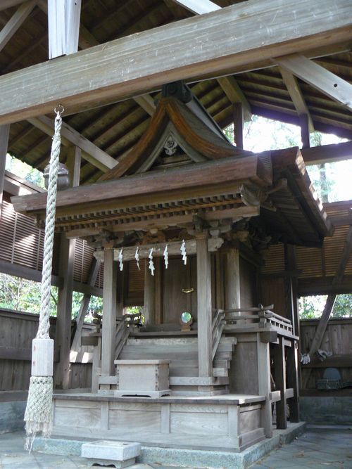 �A���_��