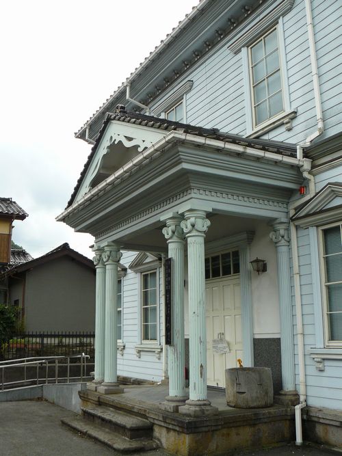 �������S����