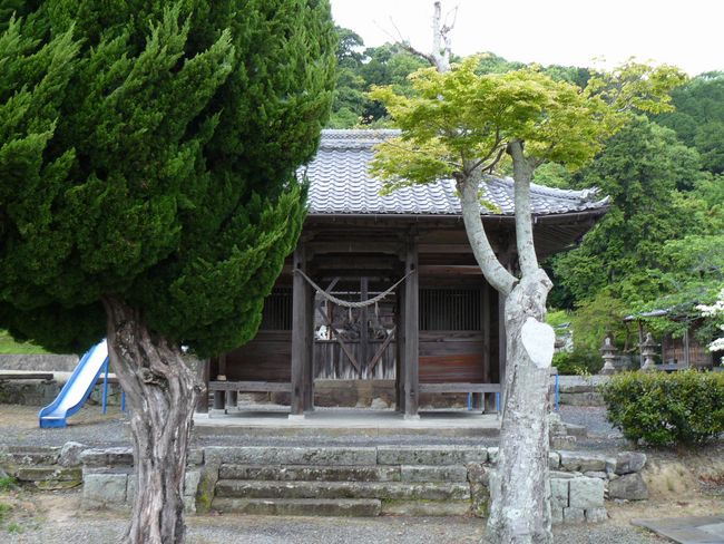 ���J��{�����{