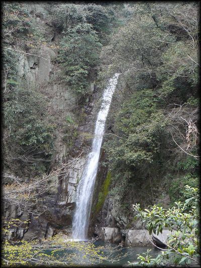 布引の滝・雌滝