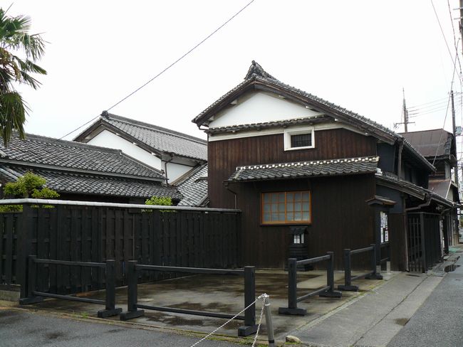 ���ʒu�ƏZ��