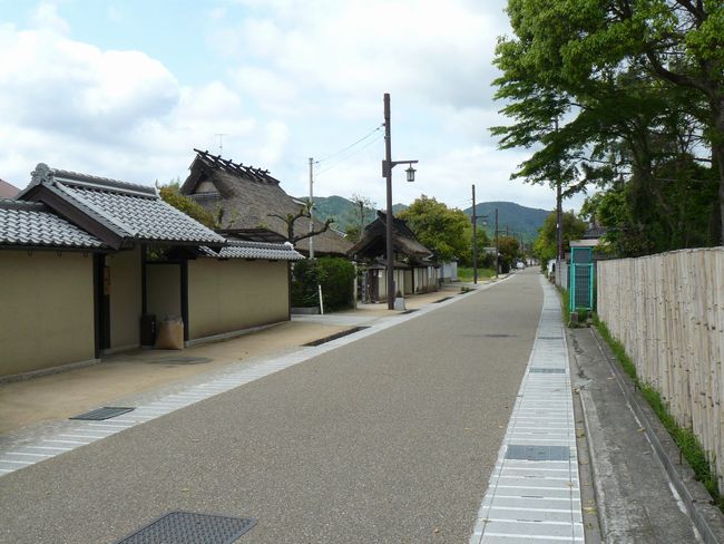 ���k�m��