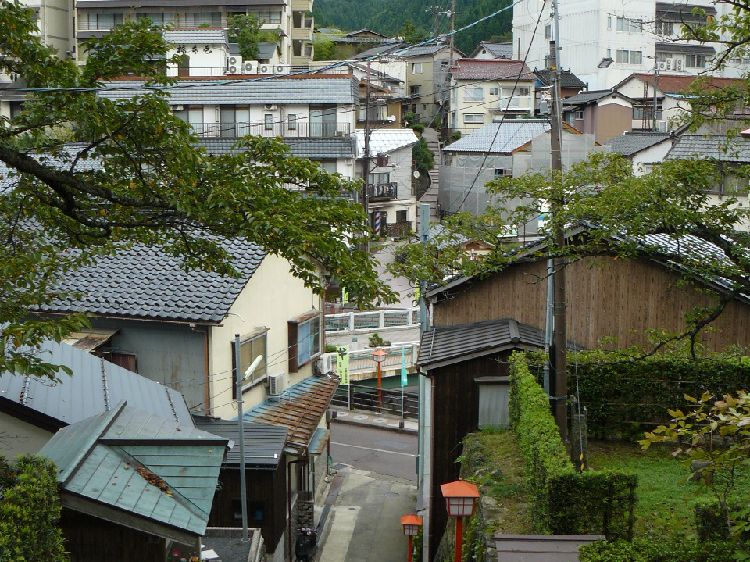 ��������E����X�i���Ɍ������S�j