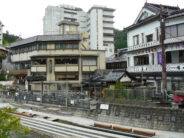 ��������E����X�i���Ɍ������S�j